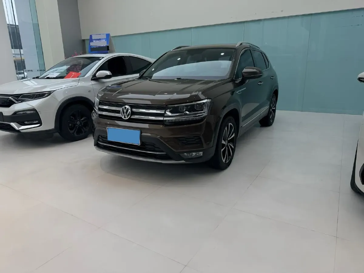 2020 Volkswagen Tharu 2.0T 186HP L4 7DCT,autocango,china used car exporter,china ev exporter,chinese used car exporter,chinese used ev exporter