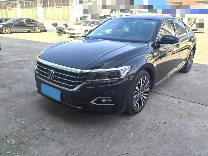2019 Volvo V40 1.5T 152HP L4 6AT,autocango,china used car exporter,china ev exporter,chinese used car exporter,chinese used ev exporter