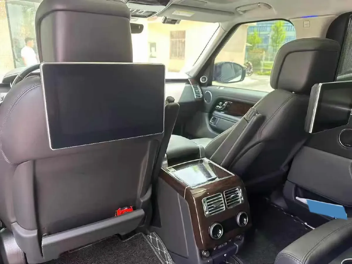 2020 Land Rover Range Rover 3.0T 400HP L6 8AT,autocango,china used car exporter,china ev exporter,chinese used car exporter,chinese used ev exporter