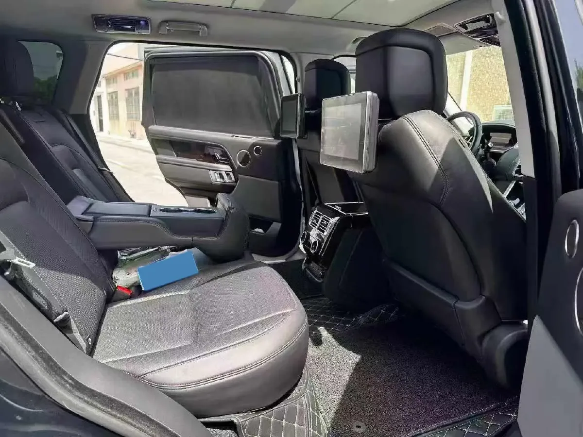 2020 Land Rover Range Rover 3.0T 400HP L6 8AT,autocango,china used car exporter,china ev exporter,chinese used car exporter,chinese used ev exporter