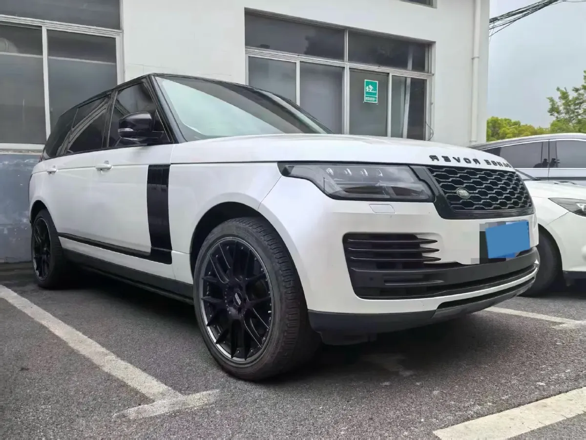 2020 Land Rover Range Rover 3.0T 400HP L6 8AT,autocango,china used car exporter,china ev exporter,chinese used car exporter,chinese used ev exporter