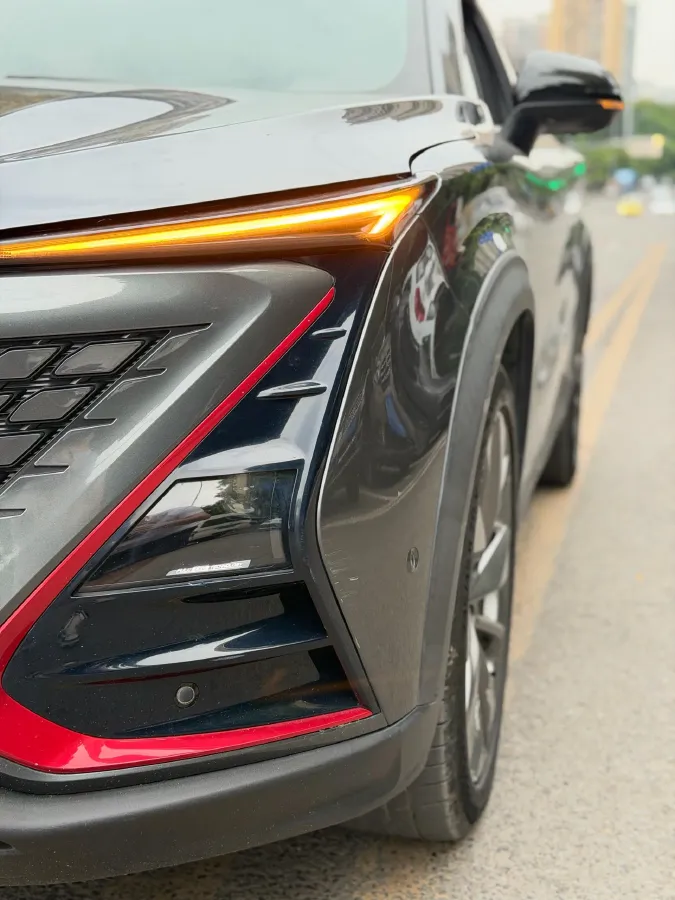 2020 ChangAn UNI-T 1.5T 180HP L4 7DCT,autocango,china used car exporter,china ev exporter,chinese used car exporter,chinese used ev exporter