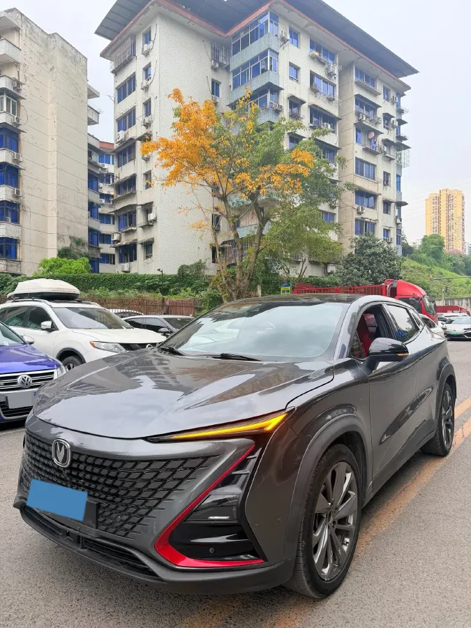 2020 ChangAn UNI-T 1.5T 180HP L4 7DCT,autocango,china used car exporter,china ev exporter,chinese used car exporter,chinese used ev exporter