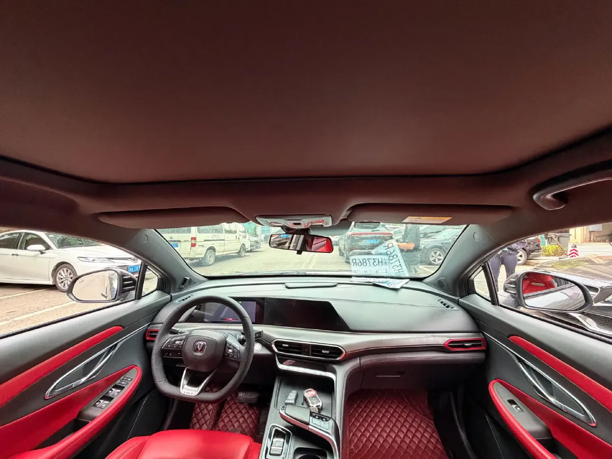 2020 ChangAn UNI-T 1.5T 180HP L4 7DCT,autocango,china used car exporter,china ev exporter,chinese used car exporter,chinese used ev exporter