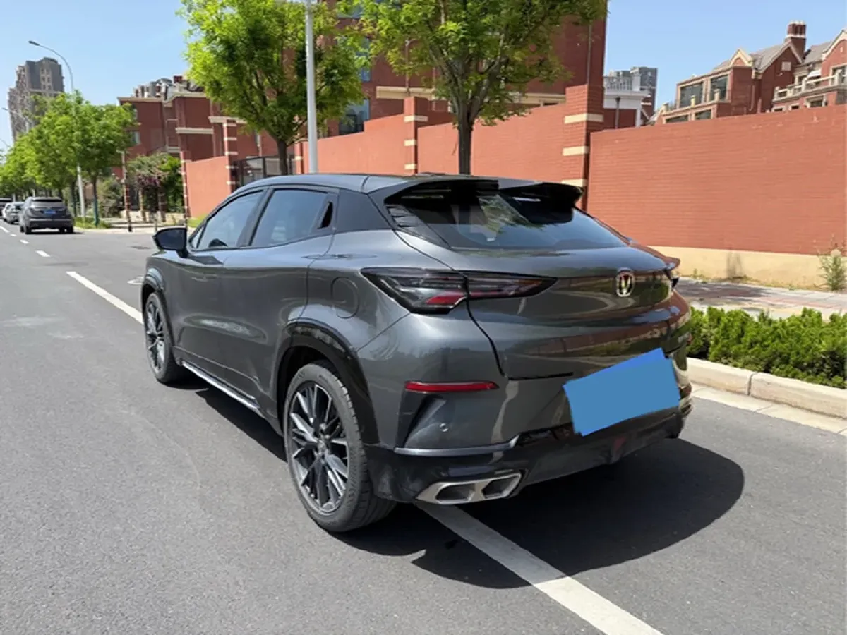 2023 ChangAn UNI-T 1.5T 188HP L4 7DCT,autocango,china used car exporter,china ev exporter,chinese used car exporter,chinese used ev exporter