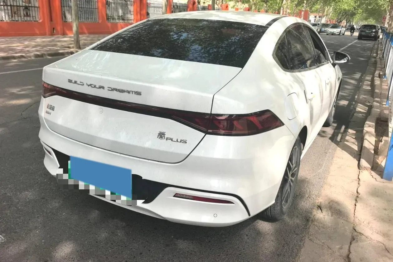 2021 Haval F7 1.5T 169HP L4 7DCT,autocango,china used car exporter,china ev exporter,chinese used car exporter,chinese used ev exporter