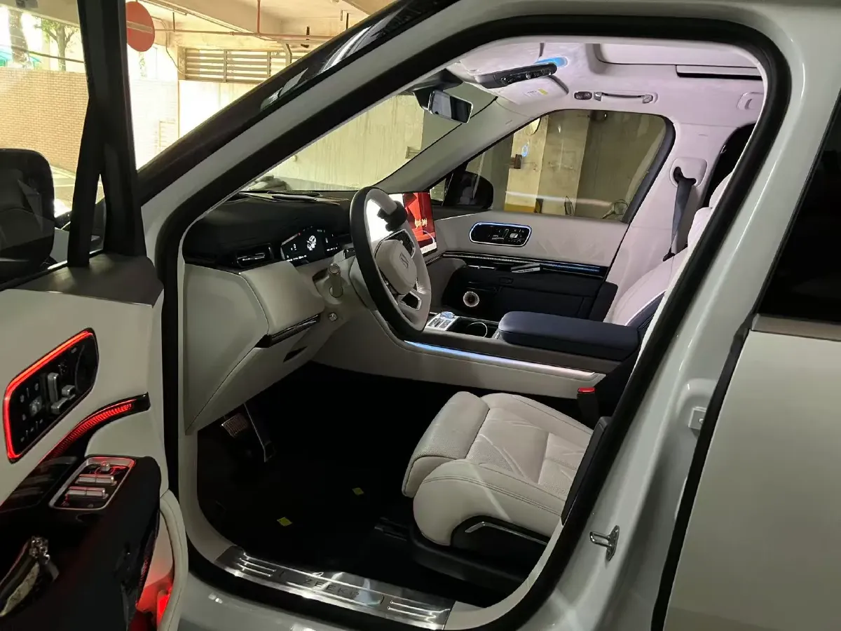 2025 Zeekr 9X 2.0T 279HP L4 1DHT PHEV,autocango,china used car exporter,china ev exporter,chinese used car exporter,chinese used ev exporter