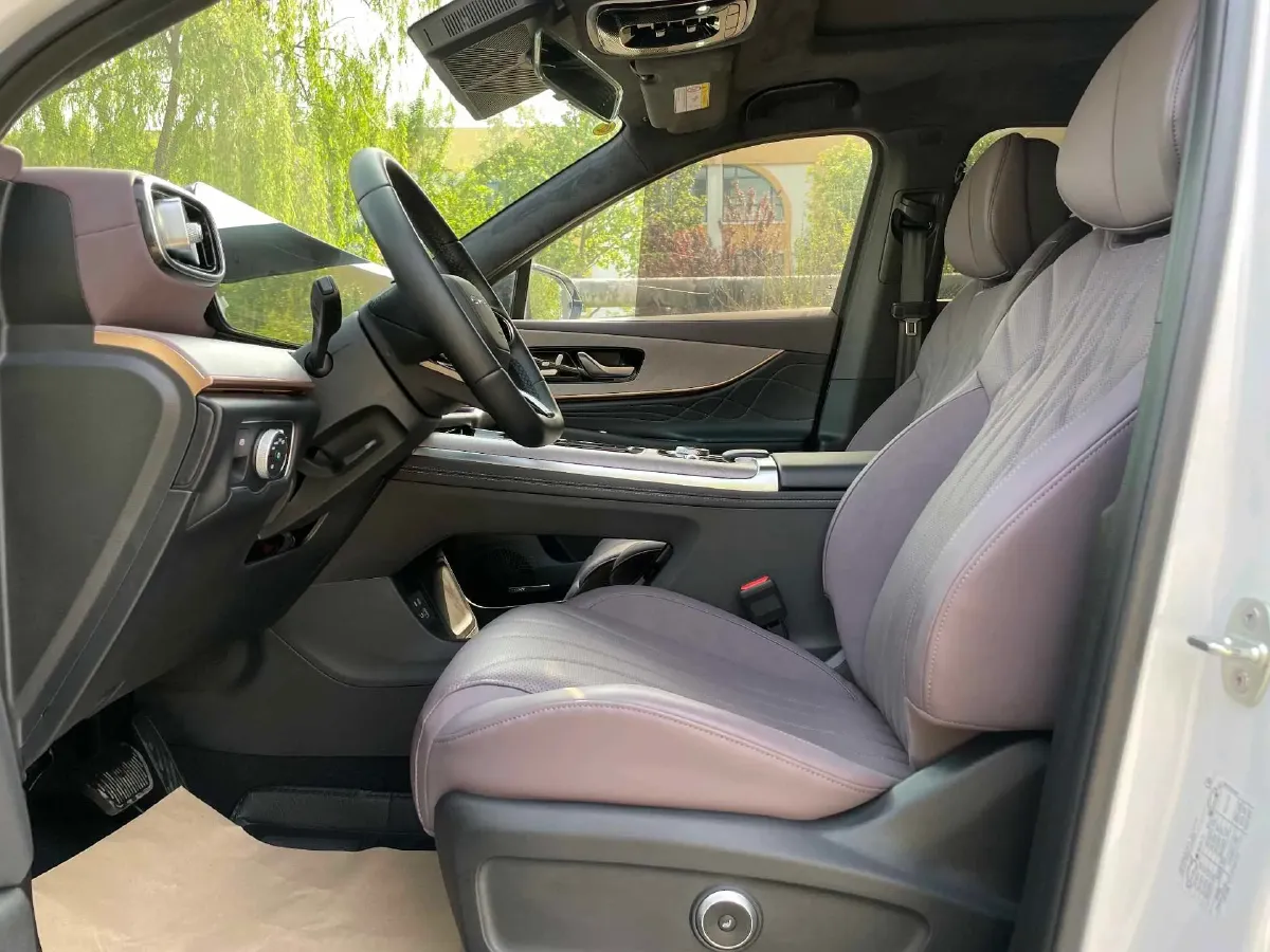 2025 Chery Tiggo 9 2.0T 261HP L4 8AT,autocango,china used car exporter,china ev exporter,chinese used car exporter,chinese used ev exporter