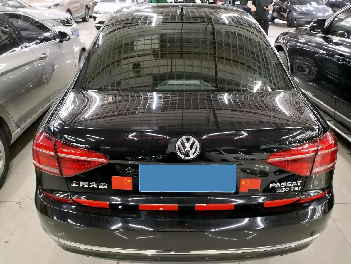 2017 Volkswagen Passat 1.8T 180HP L4 7DCT,autocango,china used car exporter,china ev exporter,chinese used car exporter,chinese used ev exporter