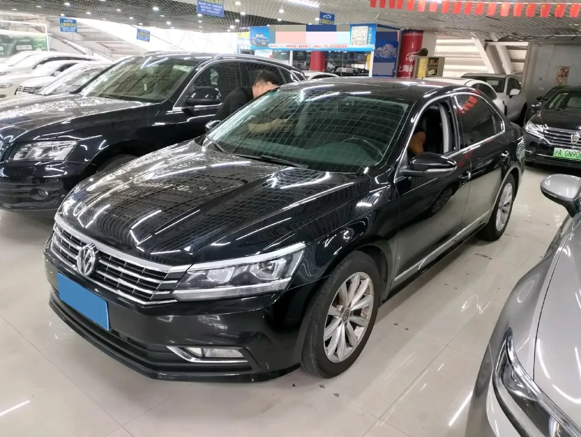 2017 Volkswagen Passat 1.8T 180HP L4 7DCT,autocango,china used car exporter,china ev exporter,chinese used car exporter,chinese used ev exporter