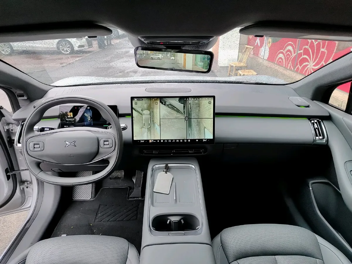 2024 Xpeng P7+ BEV 76.3KWH,autocango,china used car exporter,china ev exporter,chinese used car exporter,chinese used ev exporter