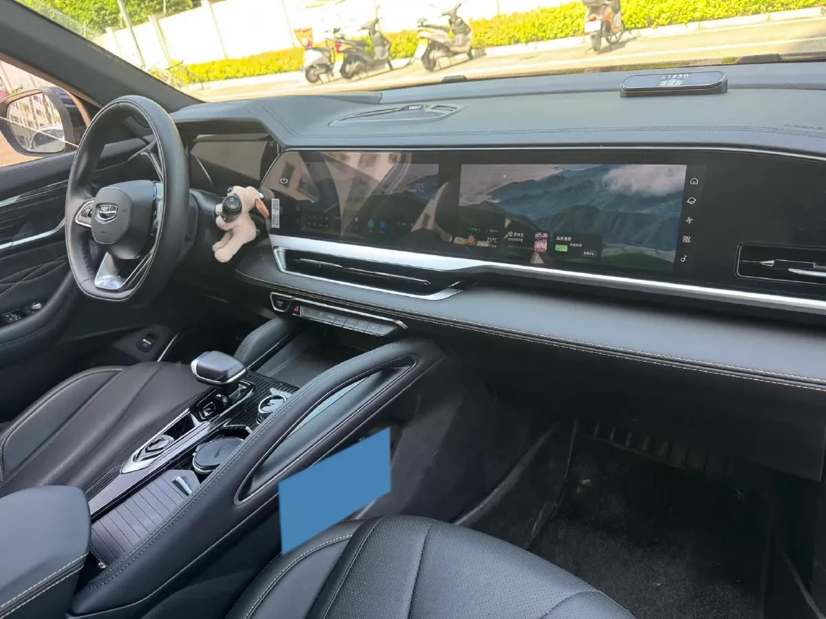 2024 Geely Monjaro 2.0T 218HP L4 7DCT,autocango,china used car exporter,china ev exporter,chinese used car exporter,chinese used ev exporter