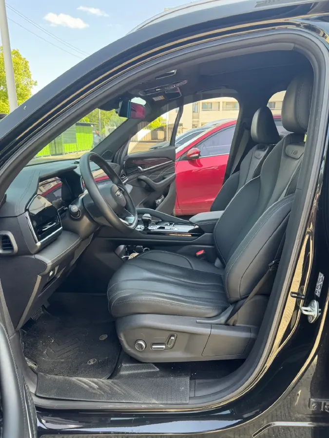 2024 Geely Monjaro 2.0T 218HP L4 7DCT,autocango,china used car exporter,china ev exporter,chinese used car exporter,chinese used ev exporter