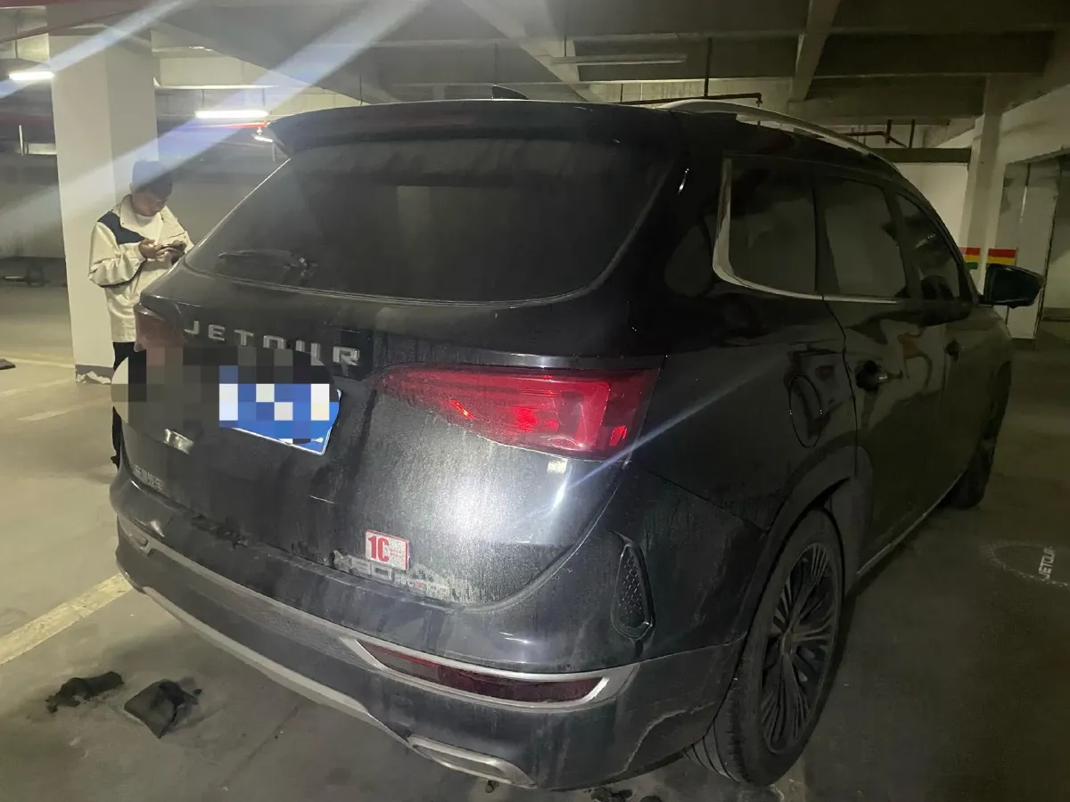 2020 Jetour X90 1.6T 197HP L4 7DCT,autocango,china used car exporter,china ev exporter,chinese used car exporter,chinese used ev exporter