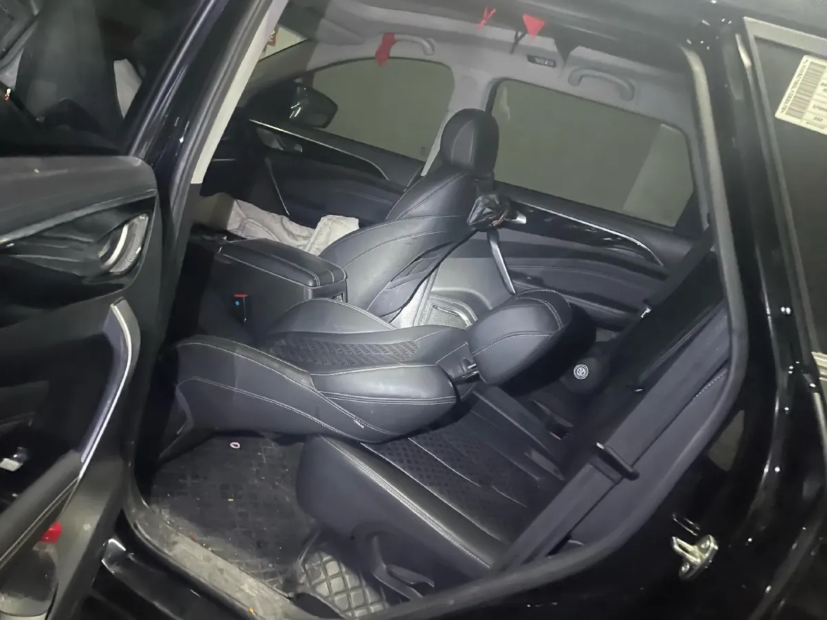 2020 Jetour X90 1.6T 197HP L4 7DCT,autocango,china used car exporter,china ev exporter,chinese used car exporter,chinese used ev exporter