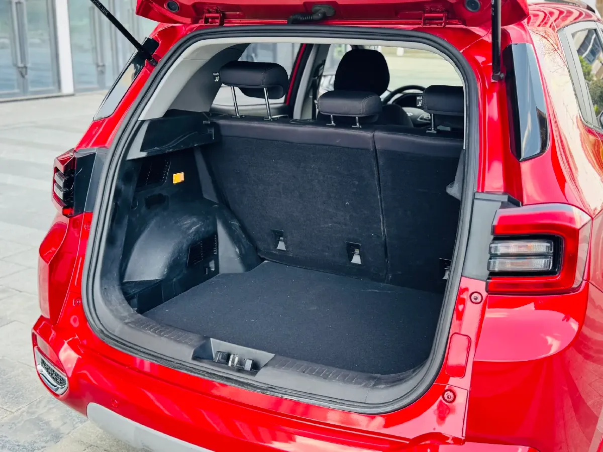 2017 Chery Tiggo 5x 1.5T 147HP L4 6DCT,autocango,china used car exporter,china ev exporter,chinese used car exporter,chinese used ev exporter