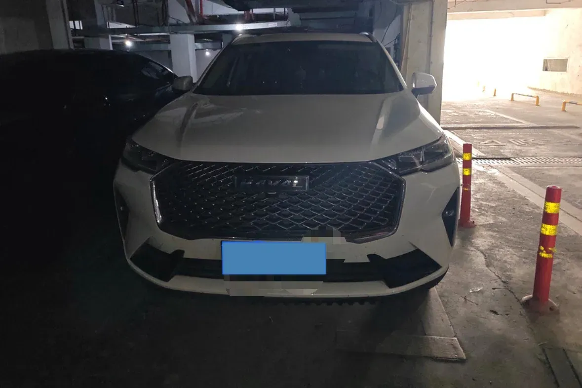 2022 Haval H6 1.5T 184HP L4 7DCT,autocango,china used car exporter,china ev exporter,chinese used car exporter,chinese used ev exporter