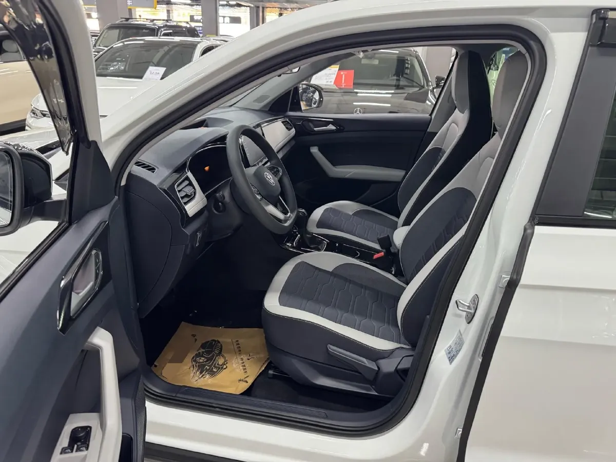 2025 Volkswagen Tharu 1.5L 110HP L4 6AT,autocango,china used car exporter,china ev exporter,chinese used car exporter,chinese used ev exporter