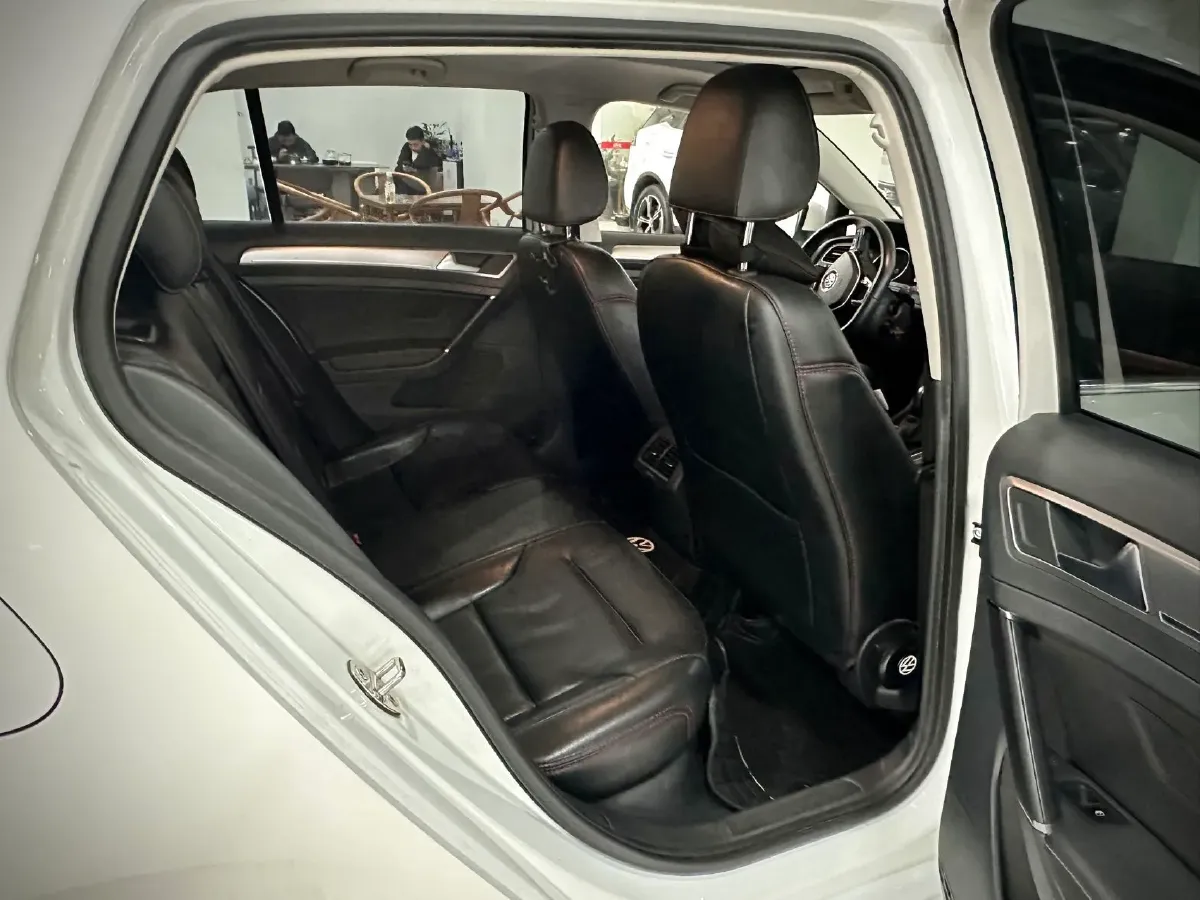 2018 Volkswagen Golf 1.6L 110HP L4 6AT,autocango,china used car exporter,china ev exporter,chinese used car exporter,chinese used ev exporter