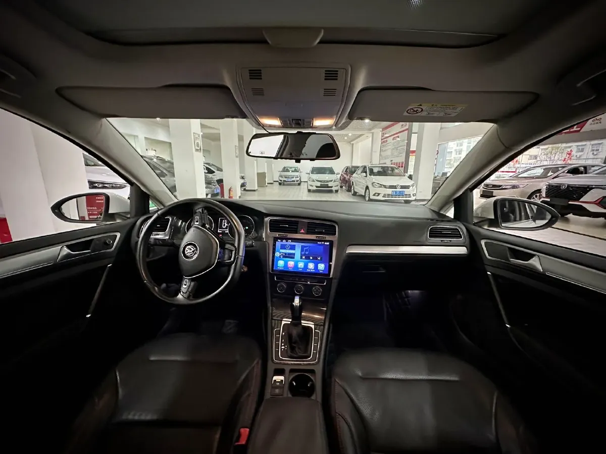 2018 Volkswagen Golf 1.6L 110HP L4 6AT,autocango,china used car exporter,china ev exporter,chinese used car exporter,chinese used ev exporter