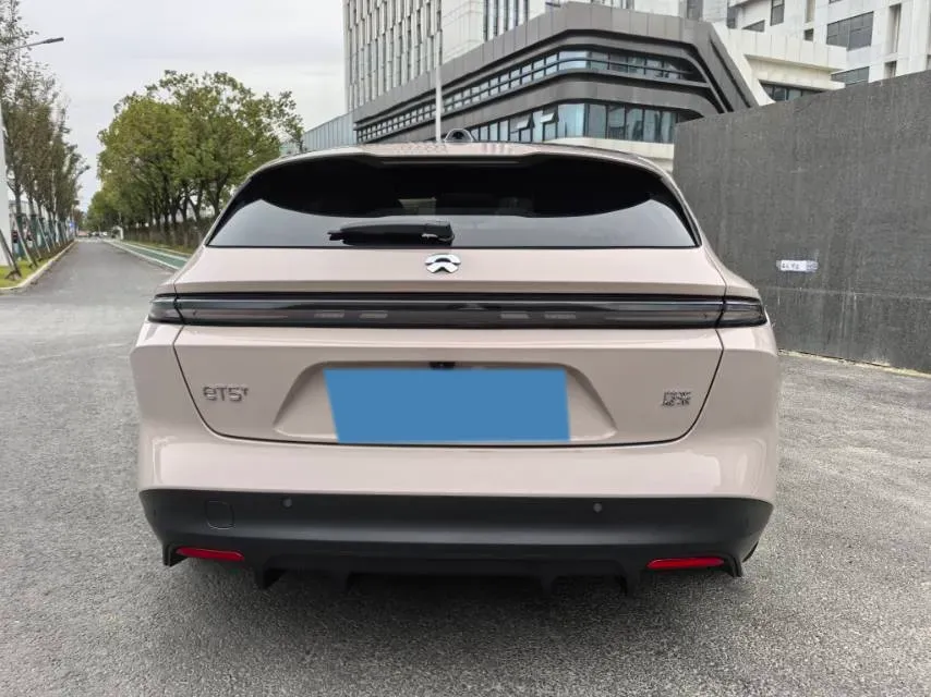 2024 NIO ET5T BEV 75KWH,autocango,china used car exporter,china ev exporter,chinese used car exporter,chinese used ev exporter