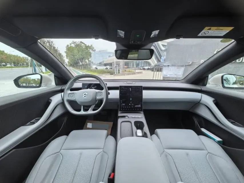 2024 NIO ET5T BEV 75KWH,autocango,china used car exporter,china ev exporter,chinese used car exporter,chinese used ev exporter