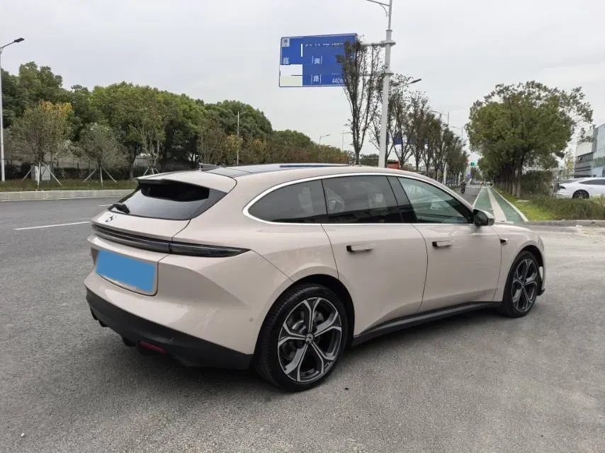 2024 NIO ET5T BEV 75KWH,autocango,china used car exporter,china ev exporter,chinese used car exporter,chinese used ev exporter