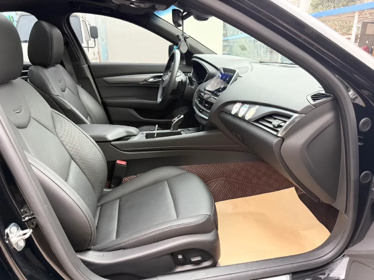 2023 Cadillac CT5 2.0T 237HP L4 10AT,autocango,china used car exporter,china ev exporter,chinese used car exporter,chinese used ev exporter