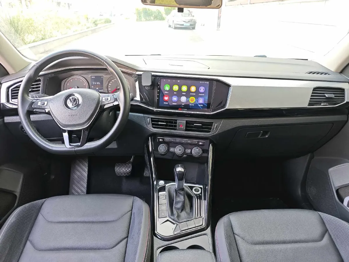 2019 Jeep Cherokee 2.0T 234HP L4 9AT,autocango,china used car exporter,china ev exporter,chinese used car exporter,chinese used ev exporter