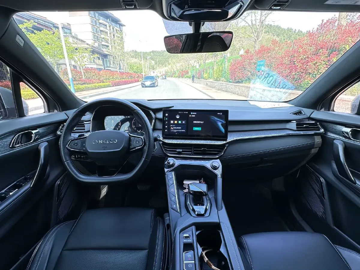 2023 LYNK&CO 06 1.5T 181HP L4 7DCT,autocango,china used car exporter,china ev exporter,chinese used car exporter,chinese used ev exporter