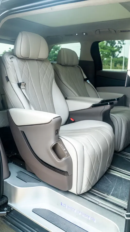 2022 Honda Odyssey 2.0L 146HP L4 E-CVT Hybrid,autocango,china used car exporter,china ev exporter,chinese used car exporter,chinese used ev exporter