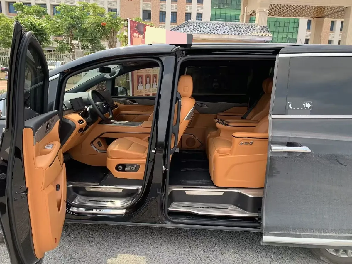 2025 WEY HighMountain 1.5T 170HP L4 4DHT PHEV,autocango,china used car exporter,china ev exporter,chinese used car exporter,chinese used ev exporter