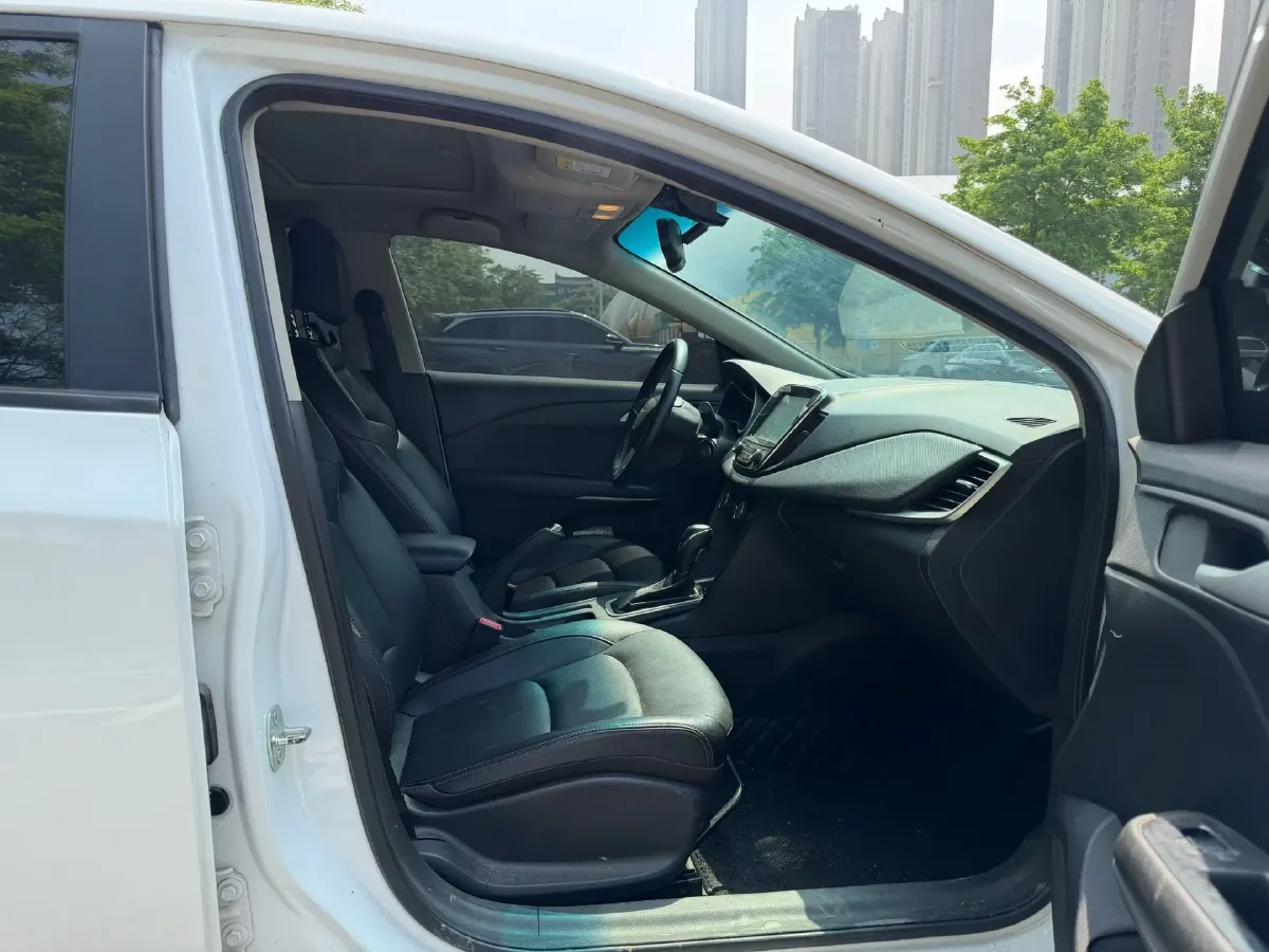 2019 Chevrolet Monza 1.0T 125HP L3 6DCT,autocango,china used car exporter,china ev exporter,chinese used car exporter,chinese used ev exporter