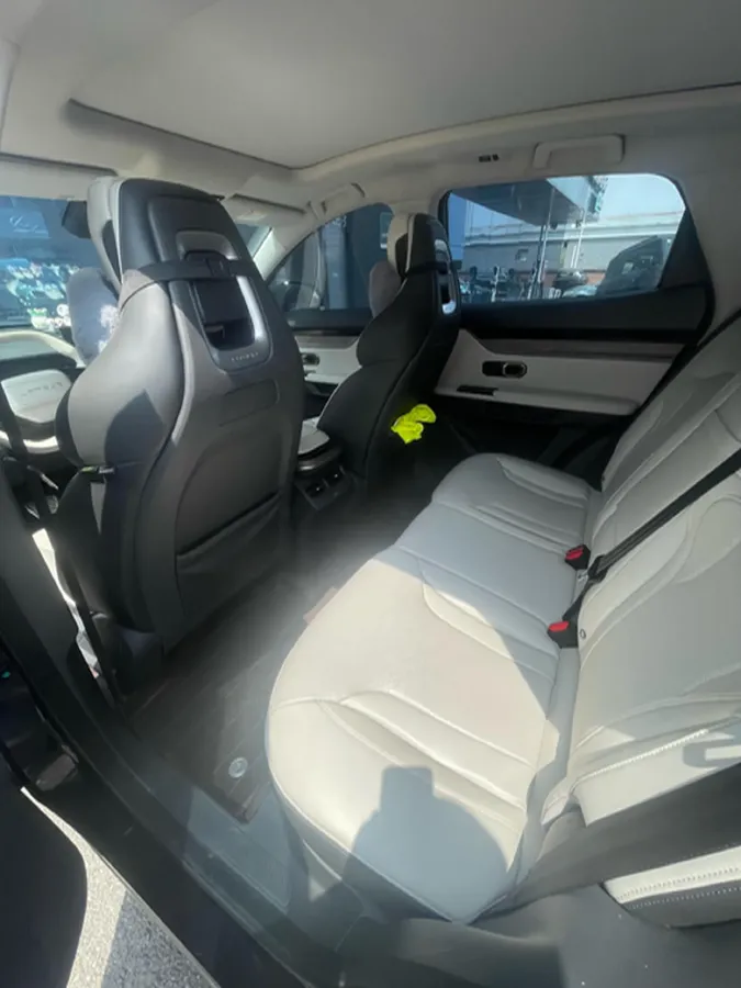 2022 Jetour DASHING 1.6T 197HP L4 7DCT,autocango,china used car exporter,china ev exporter,chinese used car exporter,chinese used ev exporter