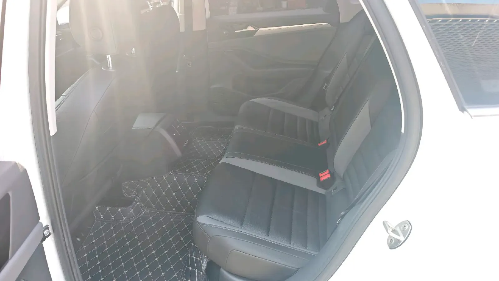 2019 Volkswagen Tharu 1.4T 150HP L4 7DCT,autocango,china used car exporter,china ev exporter,chinese used car exporter,chinese used ev exporter