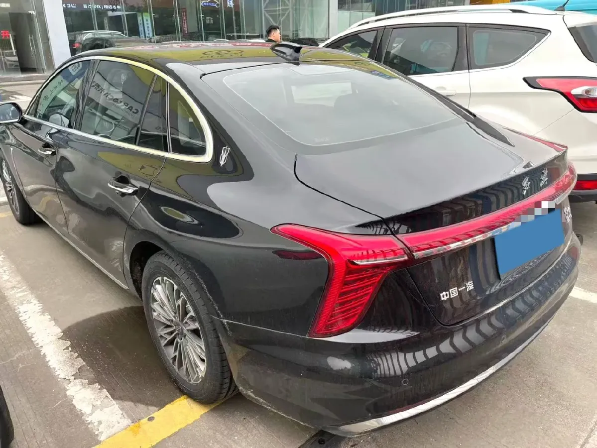 2024 HongQi H5 1.5T 169HP L4 7DCT,autocango,china used car exporter,china ev exporter,chinese used car exporter,chinese used ev exporter