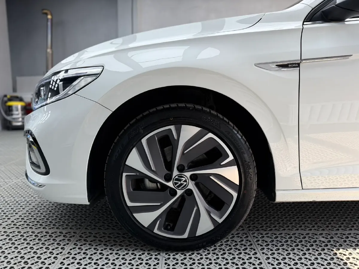 2023 Volkswagen Bora 1.4T 150HP L4 7DCT,autocango,china used car exporter,china ev exporter,chinese used car exporter,chinese used ev exporter