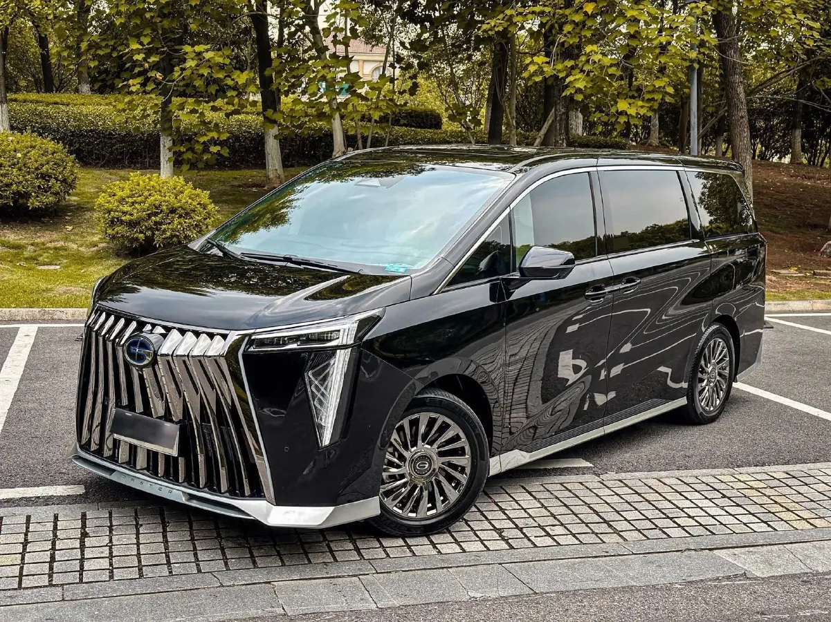 2023 GAC Trumpchi M8 2.0T 190HP L4 E-CVT Hybrid,autocango,china used car exporter,china ev exporter,chinese used car exporter,chinese used ev exporter