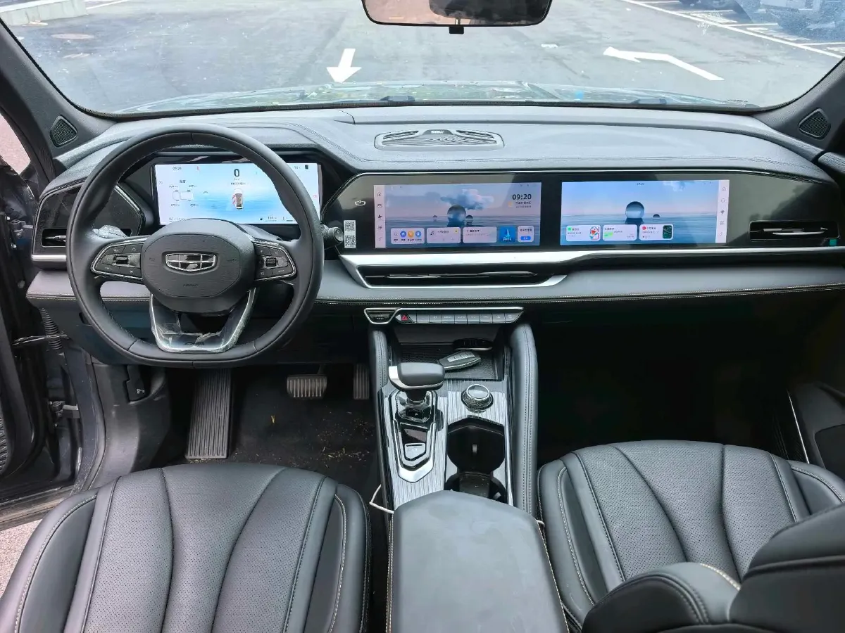 2024 Geely Monjaro 2.0T 218HP L4 7DCT,autocango,china used car exporter,china ev exporter,chinese used car exporter,chinese used ev exporter