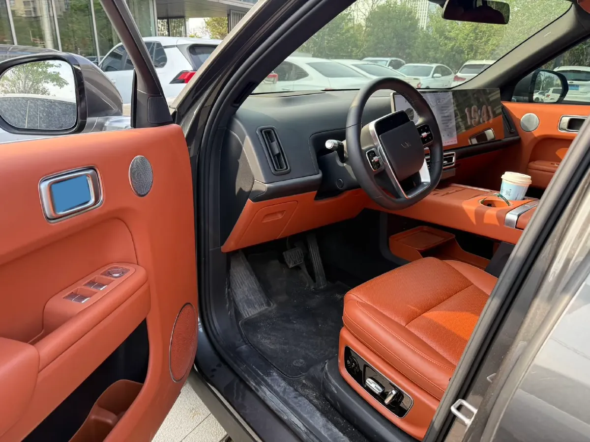 2023 Li L7 Range Extended 154HP REEV 40.9KWH,autocango,china used car exporter,china ev exporter,chinese used car exporter,chinese used ev exporter