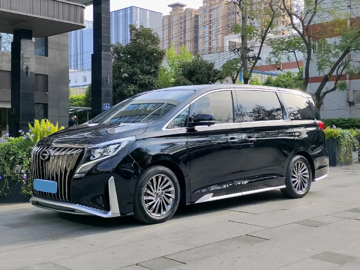 2021 GAC Trumpchi M8 2.0T 252HP L4 8AT,autocango,china used car exporter,china ev exporter,chinese used car exporter,chinese used ev exporter