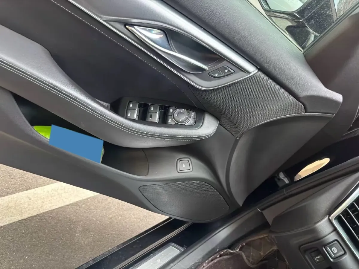 2023 Cadillac CT5 2.0T 237HP L4 10AT,autocango,china used car exporter,china ev exporter,chinese used car exporter,chinese used ev exporter