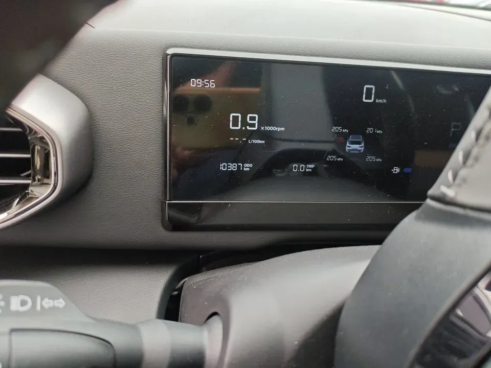 2025 Geely Cowboy 1.5T 181HP L4 7DCT,autocango,china used car exporter,china ev exporter,chinese used car exporter,chinese used ev exporter