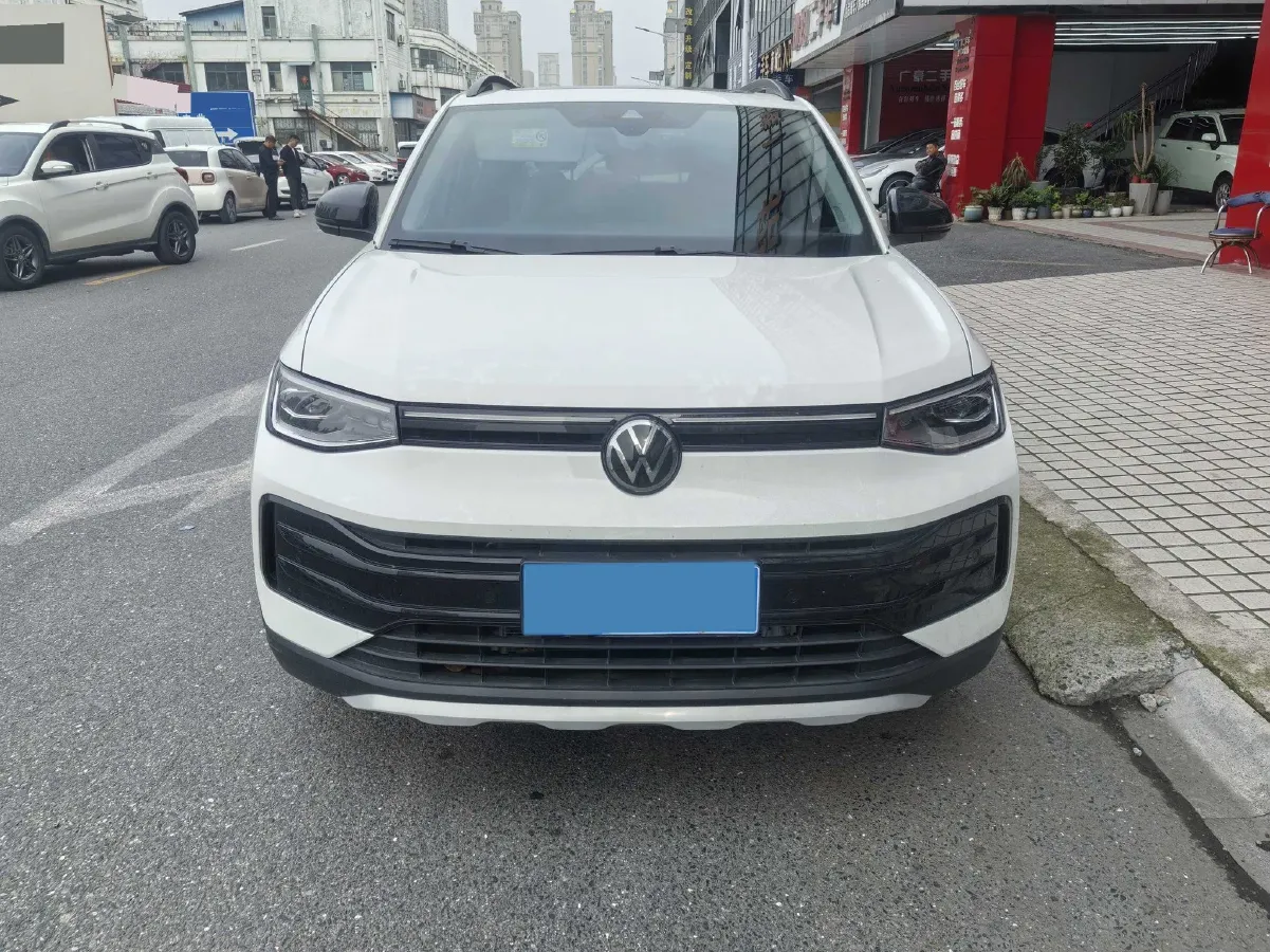 2025 Volkswagen Tharu 1.5L 110HP L4 6AT,autocango,china used car exporter,china ev exporter,chinese used car exporter,chinese used ev exporter