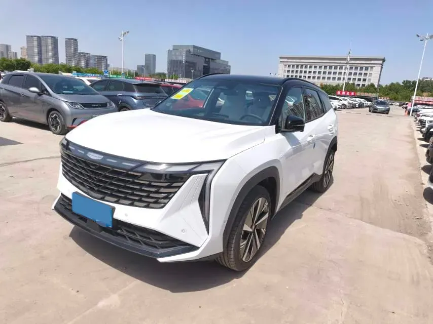 2024 Geely StarRay 2.0T 218HP L4 7DCT,autocango,china used car exporter,china ev exporter,chinese used car exporter,chinese used ev exporter
