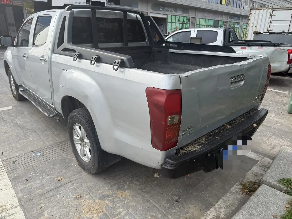 2019 Isuzu LingTuo 2.5T 129HP L4 6MT,autocango,china used car exporter,china ev exporter,chinese used car exporter,chinese used ev exporter