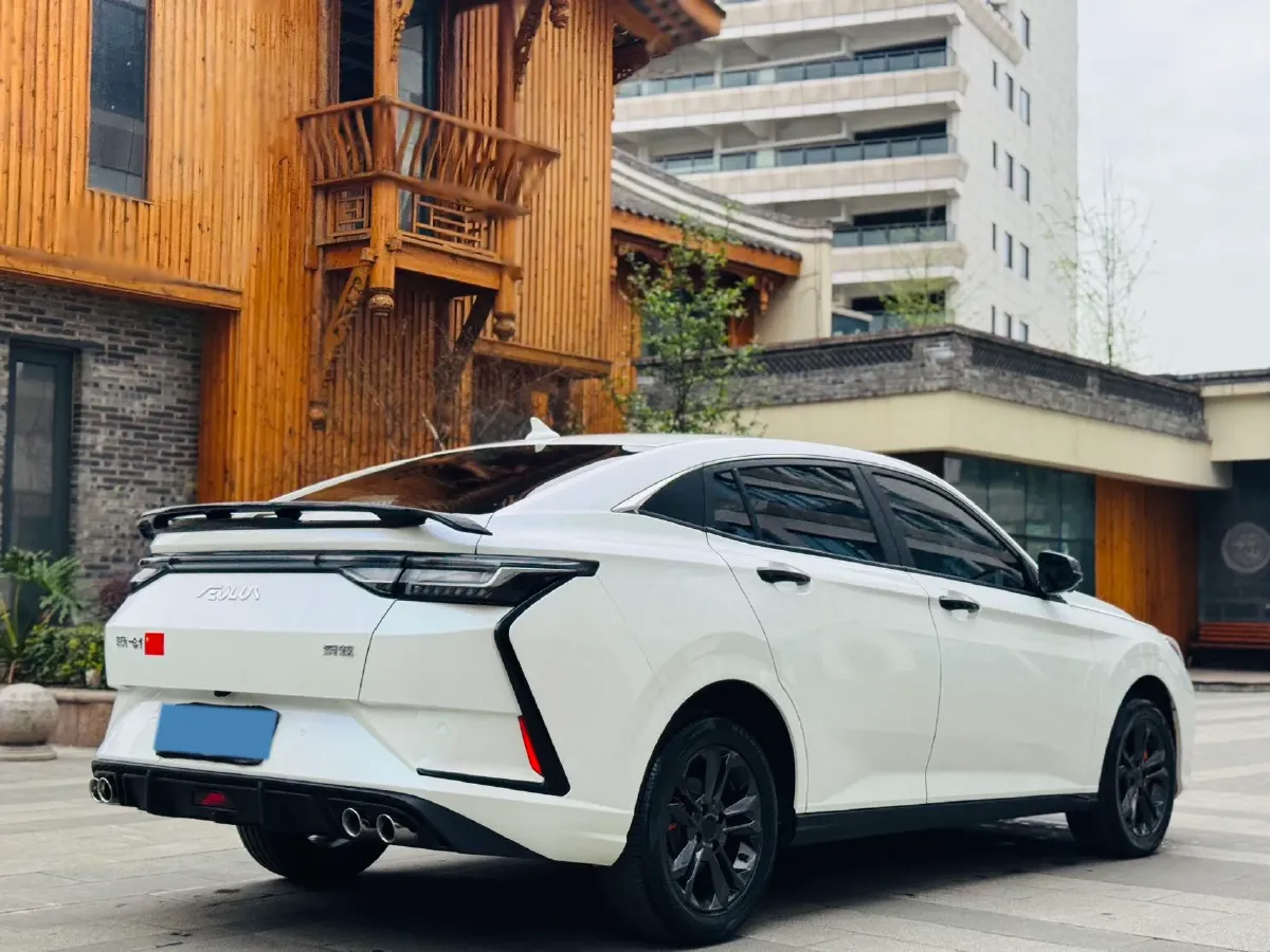 2023 DongFeng Aeolus YiXuan 1.5L 125HP L4 6DCT,autocango,china used car exporter,china ev exporter,chinese used car exporter,chinese used ev exporter