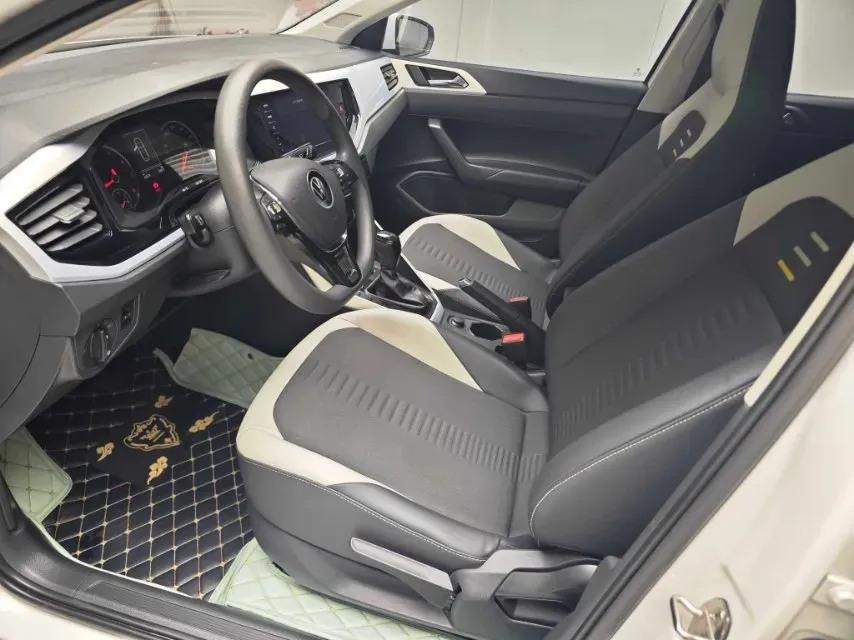 2021 Haval H6 1.5T 169HP L4 7DCT,autocango,china used car exporter,china ev exporter,chinese used car exporter,chinese used ev exporter