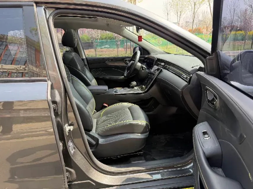 2021 Roewe RX5 1.5T 181HP L4 7DCT,autocango,china used car exporter,china ev exporter,chinese used car exporter,chinese used ev exporter
