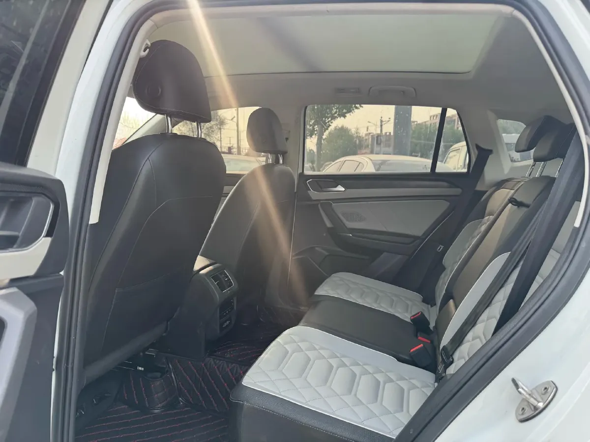 2023 Volkswagen Tayron 2.0T 186HP L4 7DCT,autocango,china used car exporter,china ev exporter,chinese used car exporter,chinese used ev exporter